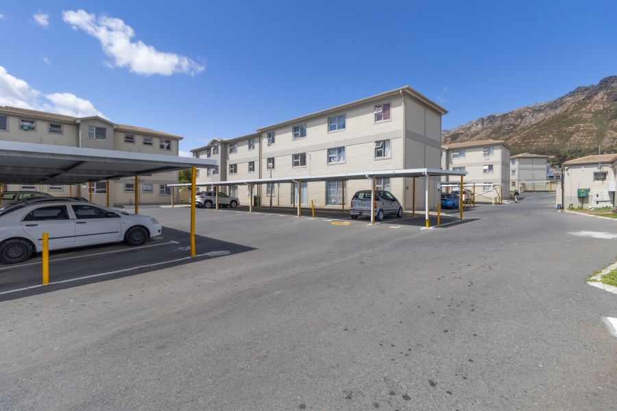 To Let 2 Bedroom Property for Rent in Anchorage Park Western Cape